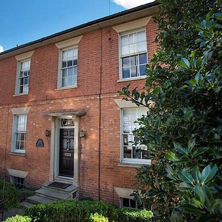 The Hollies Hotell Newark upon Trent Exteriör bild